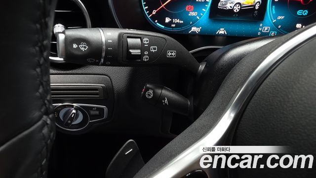 Mercedes-Benz GLC-Class 2021 — photo 23