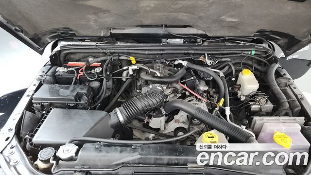 Jeep Wrangler 2011 — photo 6