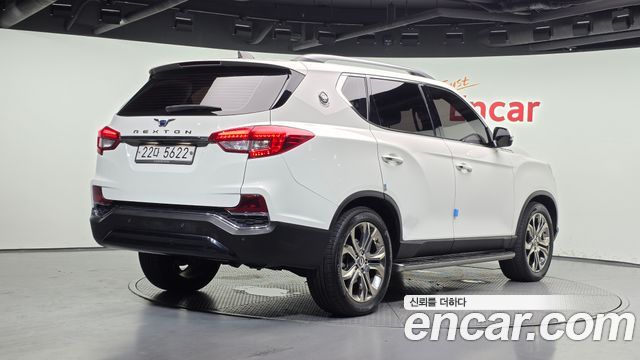 KG Mobility Rexton 2018 — photo 2