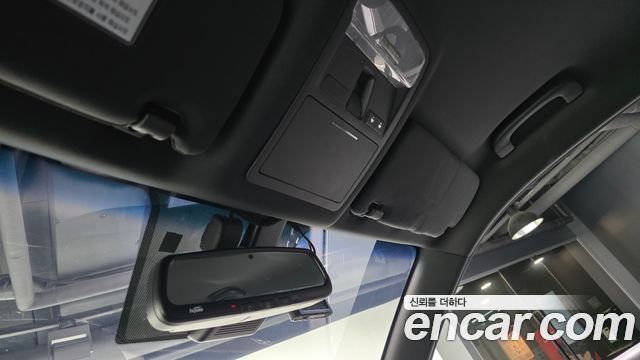 KG Mobility Rexton 2018 — photo 19