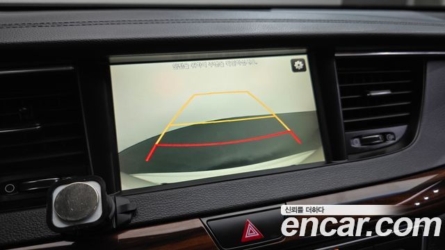 Kia K7 2016 — photo 18