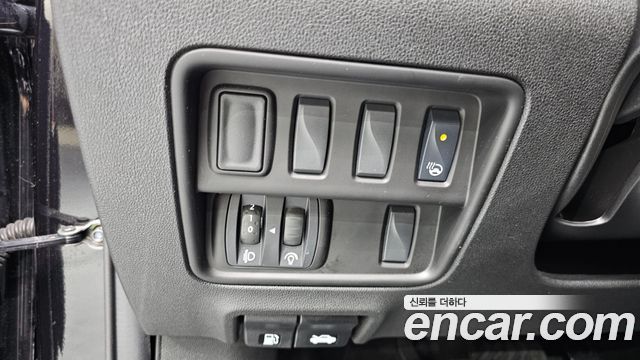 Renault Korea QM6 2022 — photo 18
