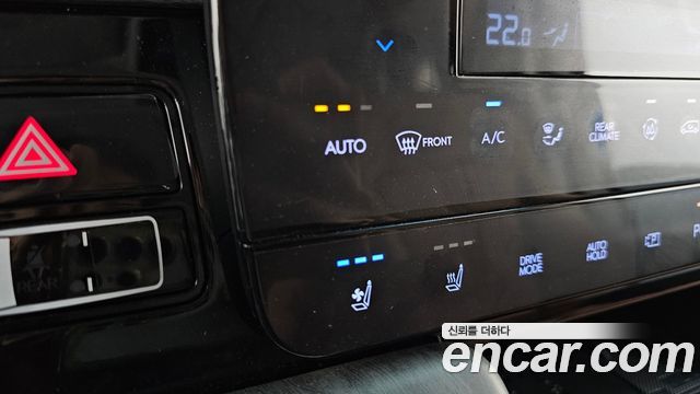 Hyundai Staria 2023 — photo 21