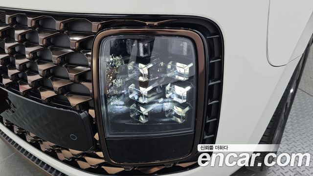 Hyundai Staria 2023 — photo 8
