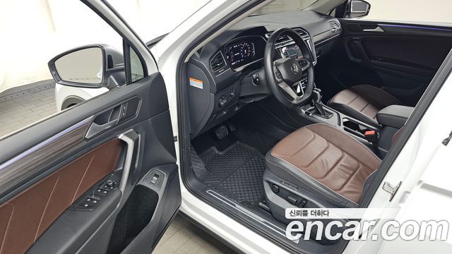 Volkswagen Tiguan 2024 — photo 13