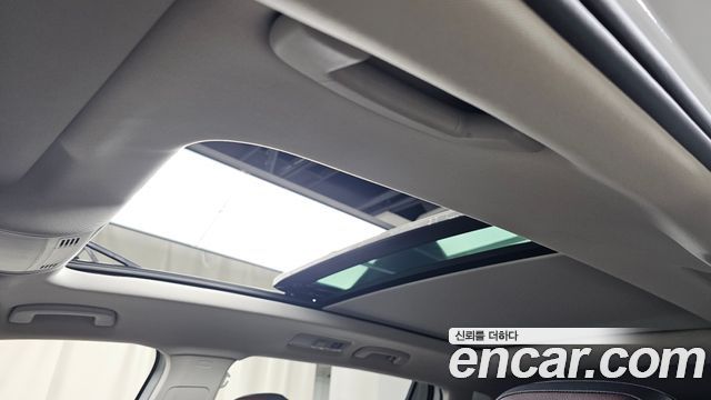 Volkswagen Tiguan 2024 — photo 23
