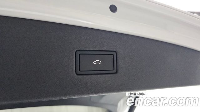 Volkswagen Tiguan 2024 — photo 24