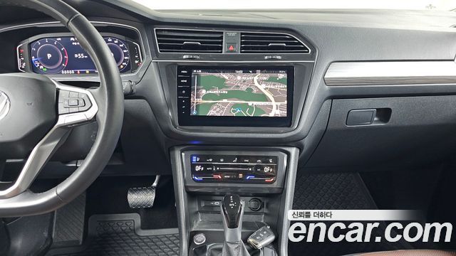Volkswagen Tiguan 2024 — photo 26