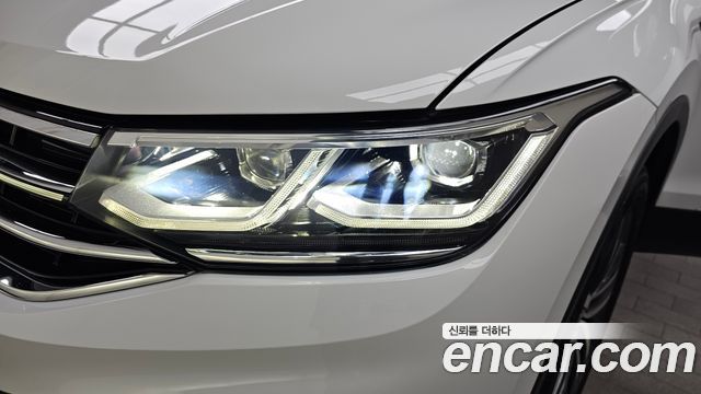 Volkswagen Tiguan 2024 — photo 8