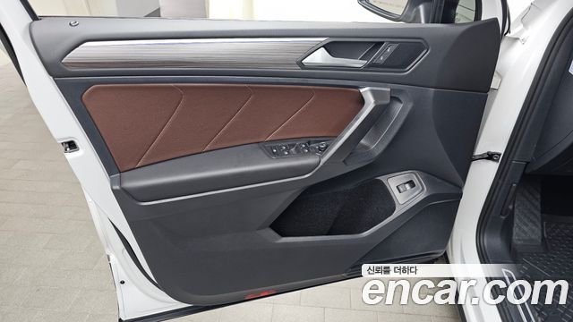 Volkswagen Tiguan 2024 — photo 14