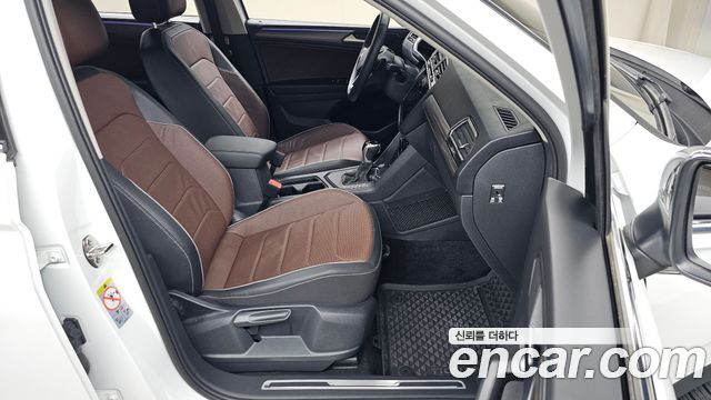 Volkswagen Tiguan 2024 — photo 16