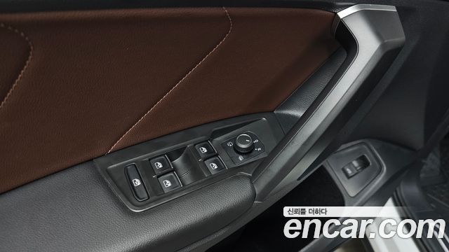 Volkswagen Tiguan 2024 — photo 29