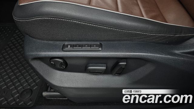 Volkswagen Tiguan 2024 — photo 32