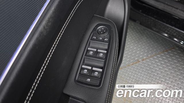 Renault Korea XM3 2022 — photo 17