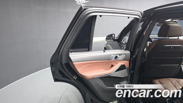 BMW X5 2026 — photo 15