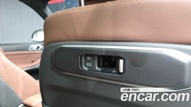 BMW X5 2026 — photo 35