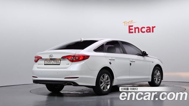 Hyundai Sonata 2015 — photo 2