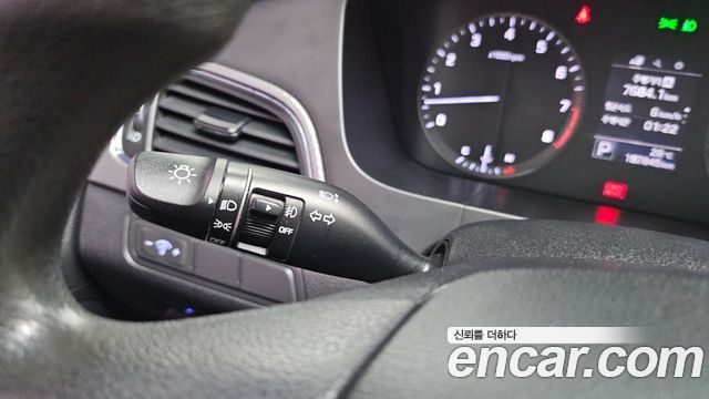 Hyundai Sonata 2015 — photo 18