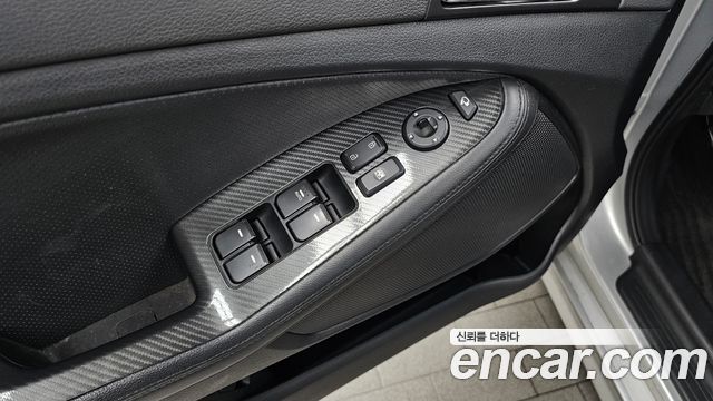 Kia K5 2013 — photo 25
