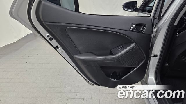 Kia K5 2013 — photo 15