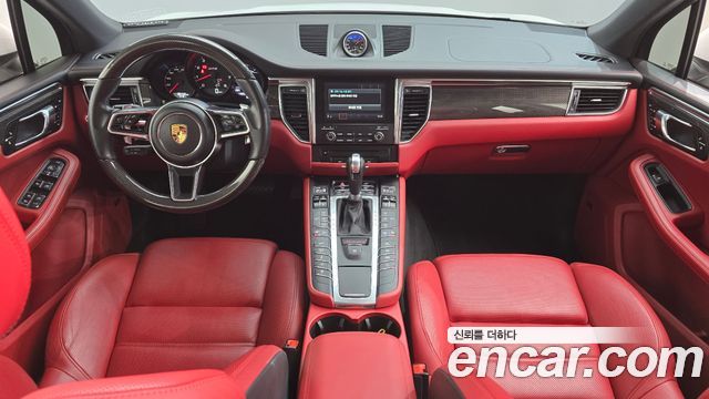 Porsche Macan 2017 — photo 7