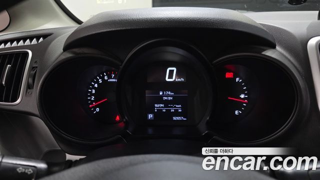 Kia RAY 2022 — photo 11