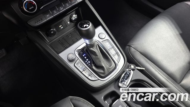 Hyundai Kona 2021 — photo 12