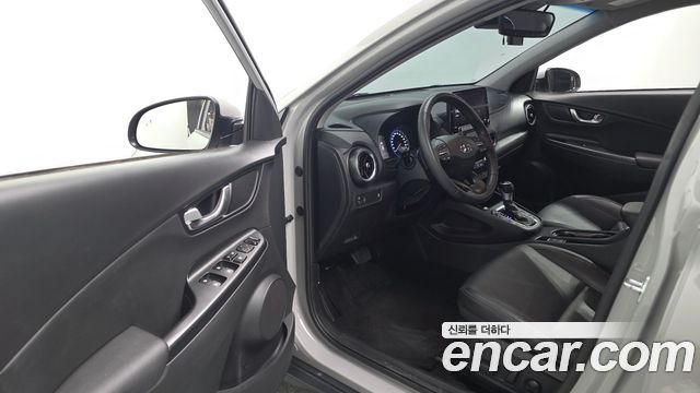 Hyundai Kona 2021 — photo 13