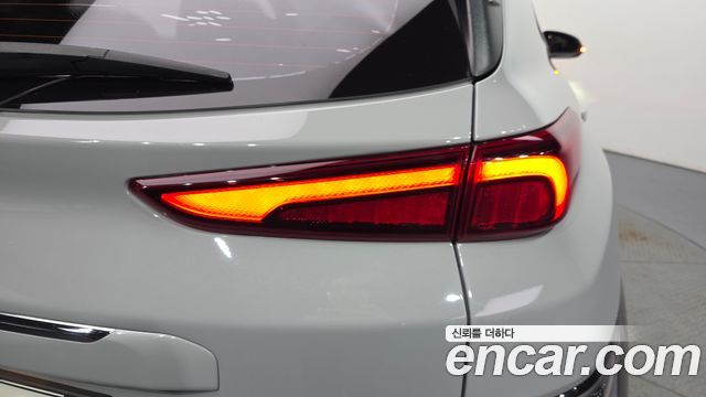Hyundai Kona 2021 — photo 9