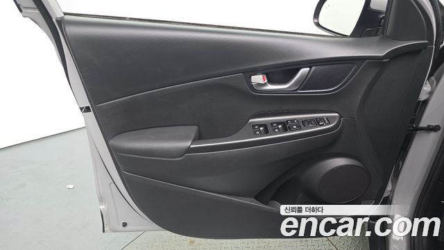 Hyundai Kona 2021 — photo 14