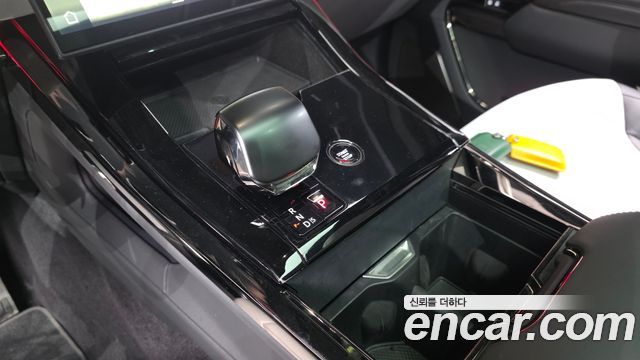 Land Rover Range Rover Sport 2025 — photo 12