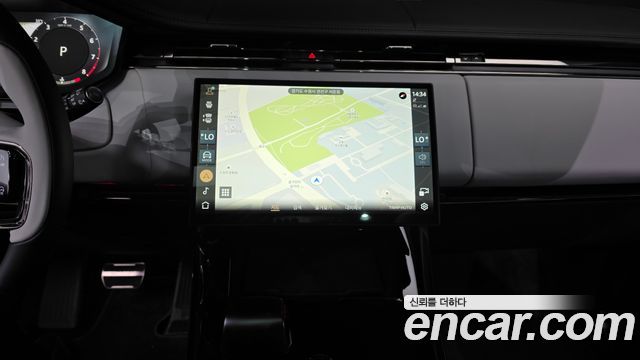 Land Rover Range Rover Sport 2025 — photo 22