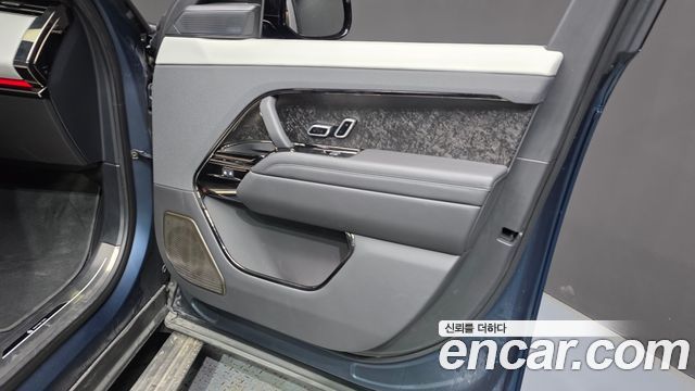 Land Rover Range Rover Sport 2025 — photo 14