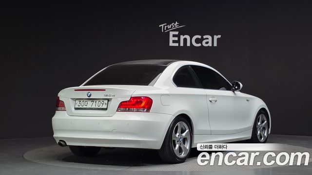 BMW 1-Series 2012 — photo 2