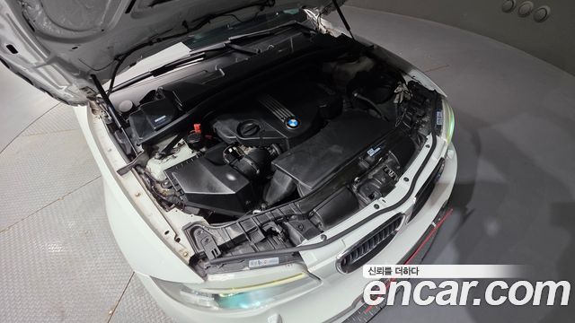 BMW 1-Series 2012 — photo 6