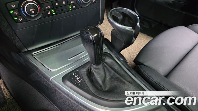 BMW 1-Series 2012 — photo 9