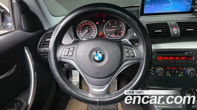 BMW 1-Series 2012 — photo 15