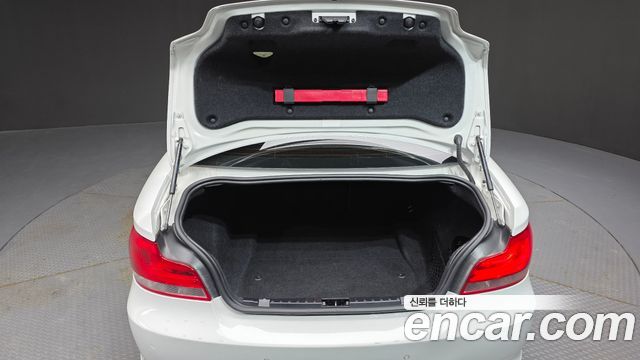 BMW 1-Series 2012 — photo 20