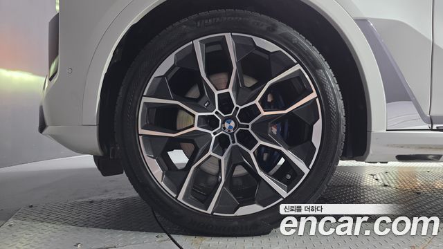 BMW X7 2023 — photo 5