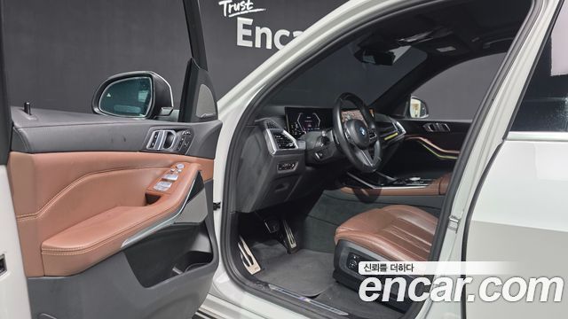 BMW X7 2023 — photo 13