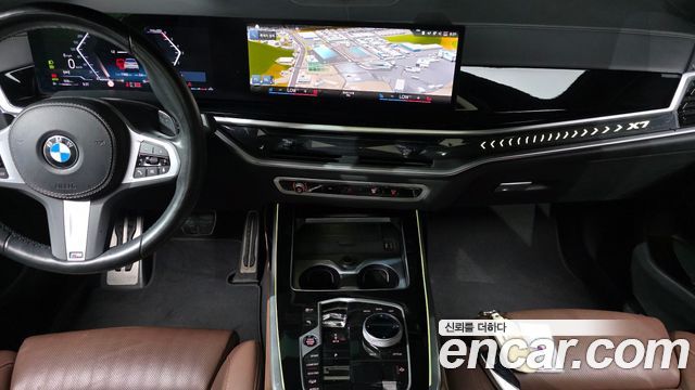 BMW X7 2023 — photo 19