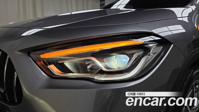 Mercedes-Benz GLA-Class 2021 — photo 8