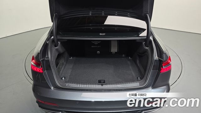 Audi A6 2023 — photo 23