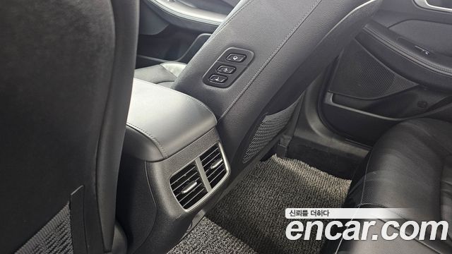 Hyundai Sonata 2022 — photo 18