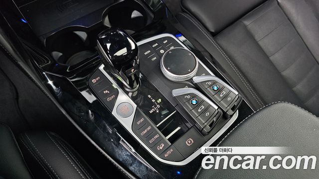 BMW X4 2022 — photo 9