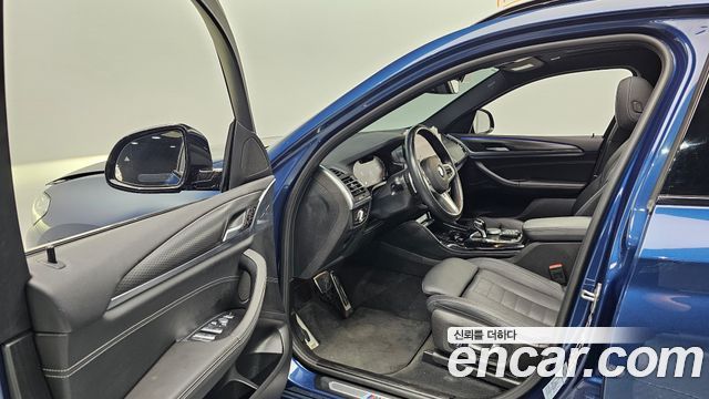 BMW X4 2022 — photo 10