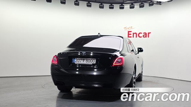 Rolls-Royce Ghost 2023 — photo 4