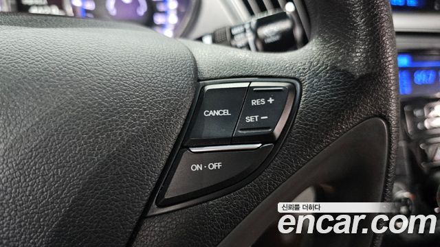 Hyundai Sonata 2013 — photo 18