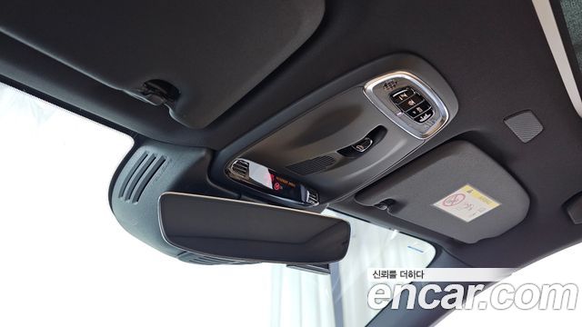 Volvo XC60 2021 — photo 24