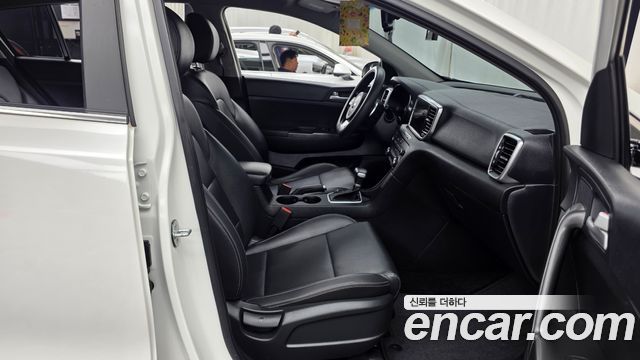 Kia Sportage 2019 — photo 11
